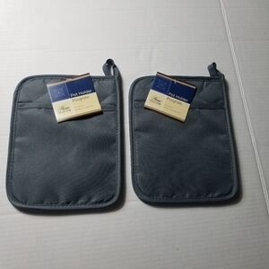 NWT HOME COLLECTION GRAY POT HOLDER SET WITH GRIP PAD